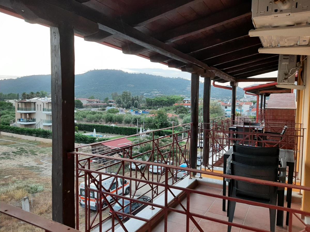 Hotel Kosmas Sarti Exteriör bild