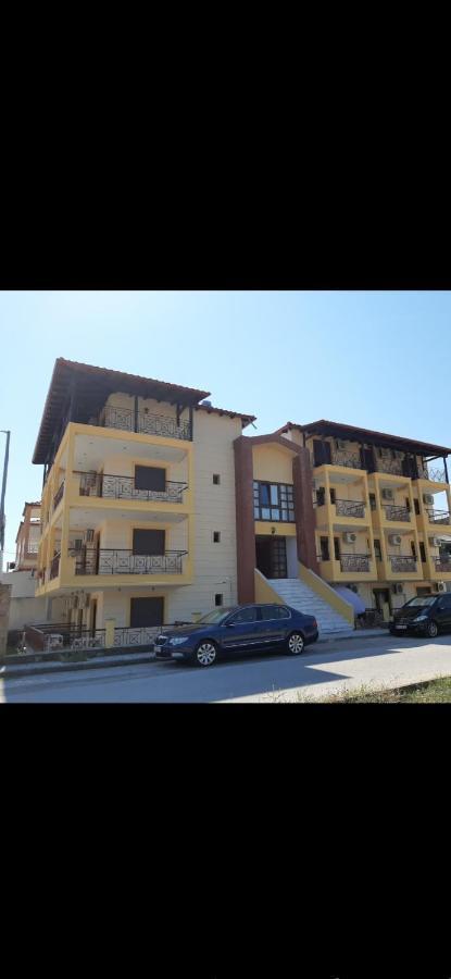 Hotel Kosmas Sarti Exteriör bild