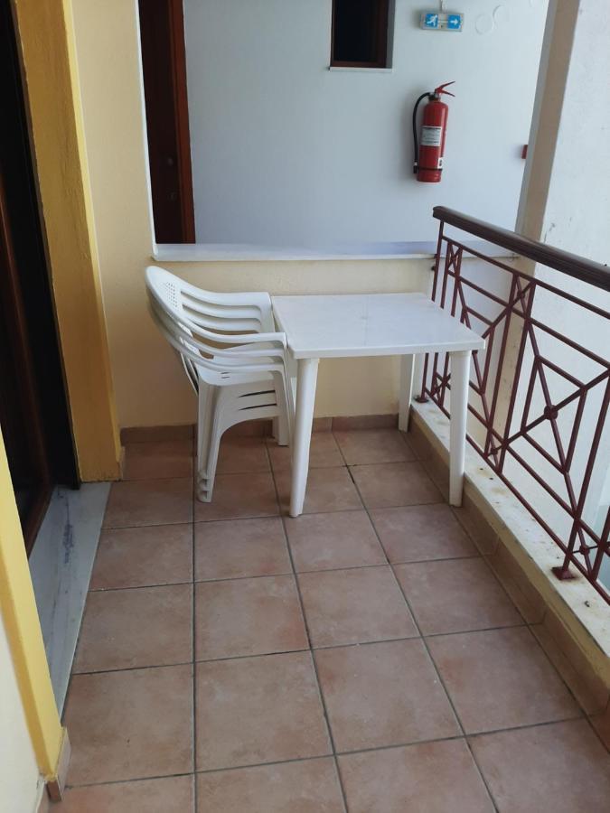 Hotel Kosmas Sarti Rum bild