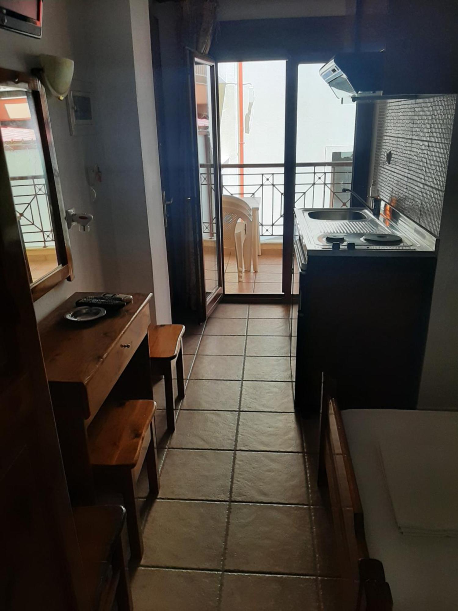 Hotel Kosmas Sarti Rum bild