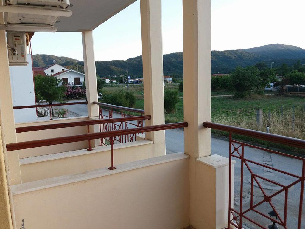 Hotel Kosmas Sarti Exteriör bild