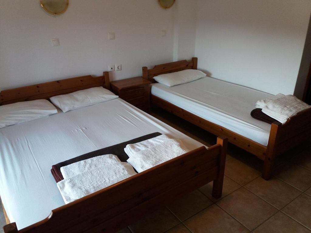 Hotel Kosmas Sarti Exteriör bild