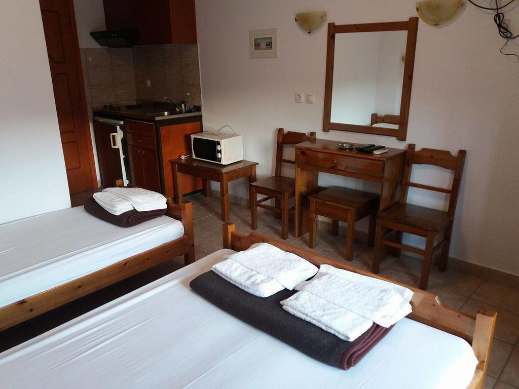 Hotel Kosmas Sarti Exteriör bild